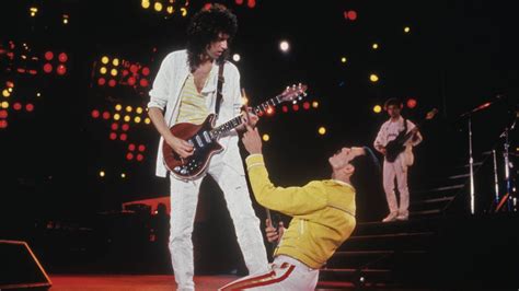Queen's Live Onstage Chemistry: The Key to Their Success